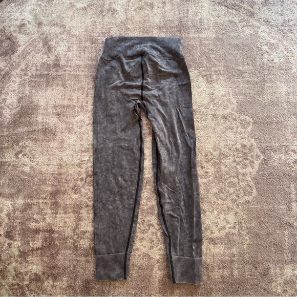 Victoria’s Secret PINK M Grey Black Jogger Leggings - Picture 3 of 4